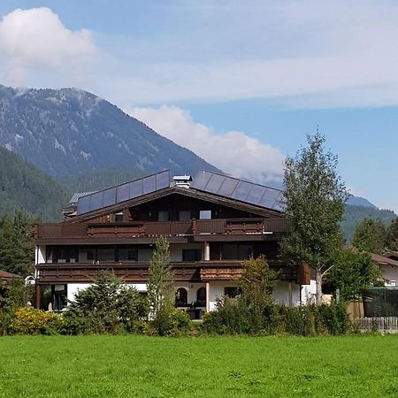 Ferienhaus Alpenroyal Längenfeld Exterior foto